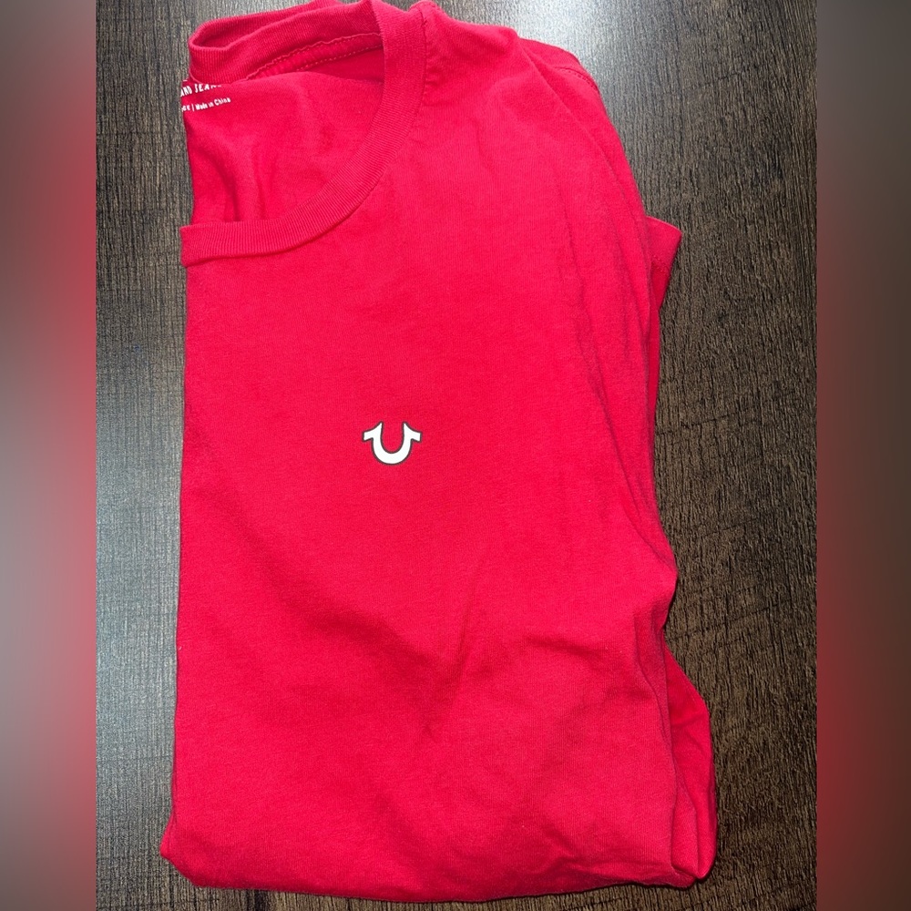 Large Red T-Shirt (True Religion)
